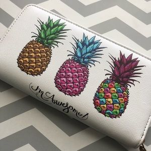 Cute pineapples wallet